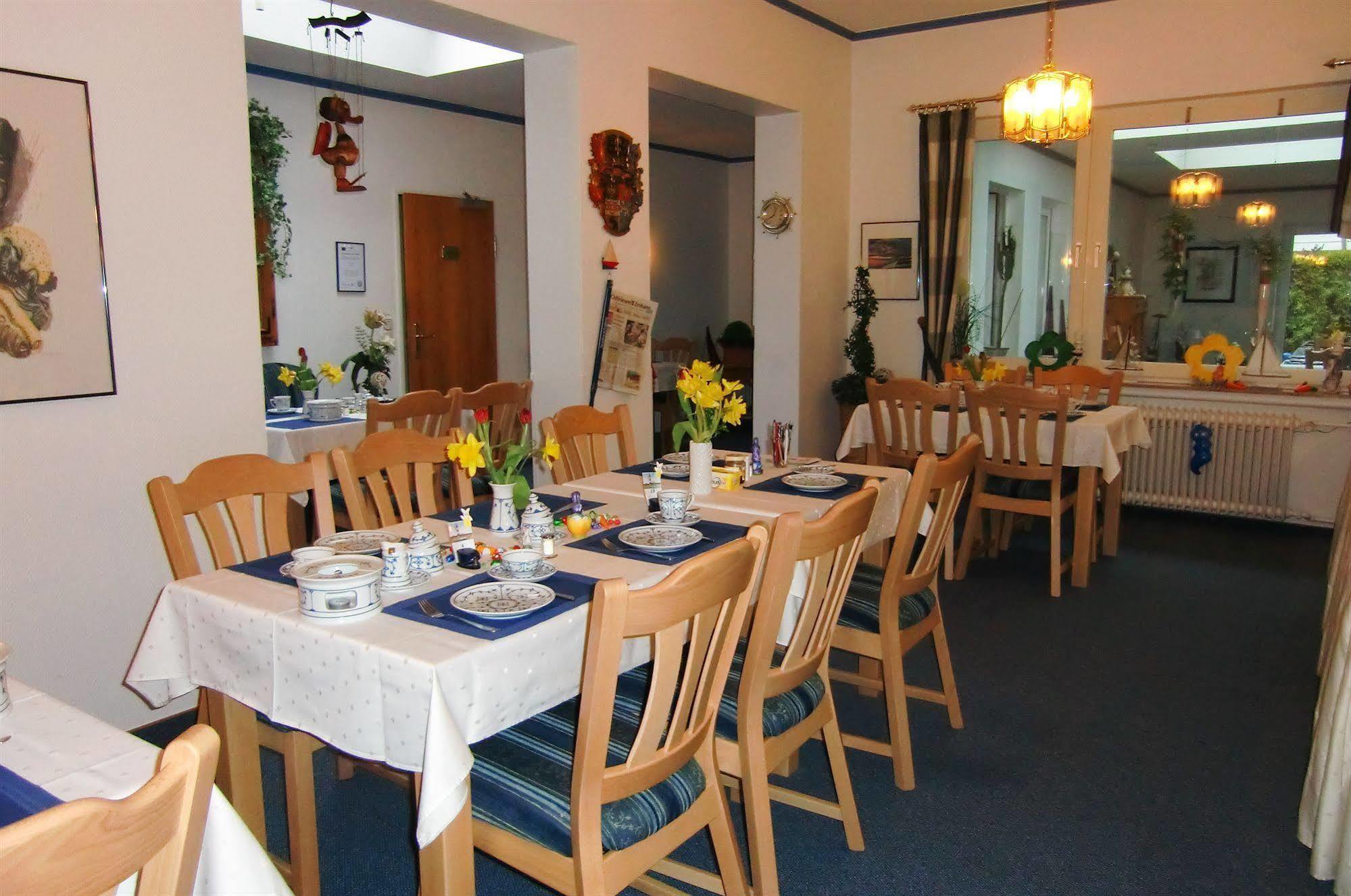 Hotel Ostfriesland Garni Norden Extérieur photo